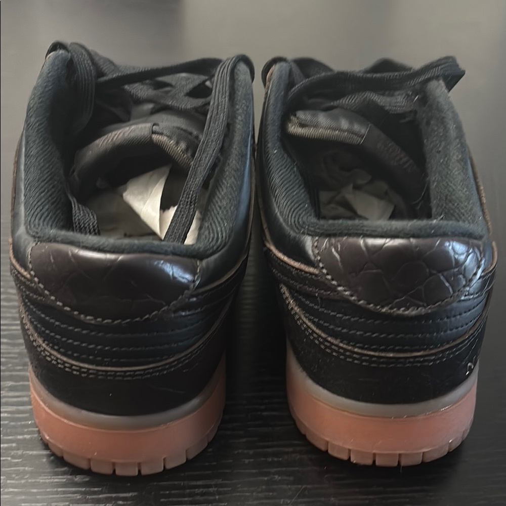 Nike Black Sneakers with Brown Soles - Picture 5 of 7